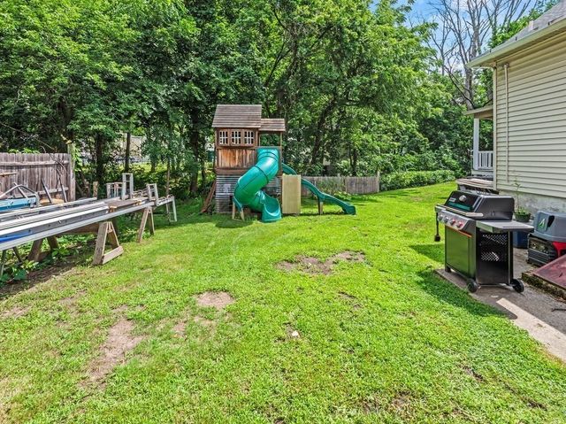 82 Main Street, Blackstone, MA 01504