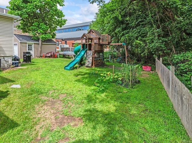 82 Main Street, Blackstone, MA 01504