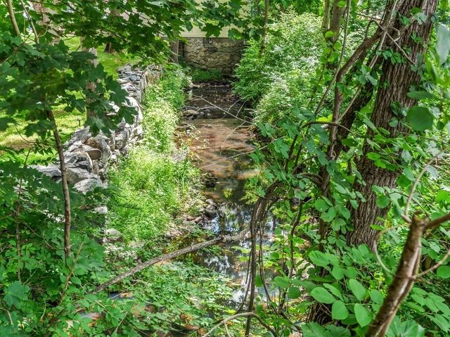 82 Main Street, Blackstone, MA 01504