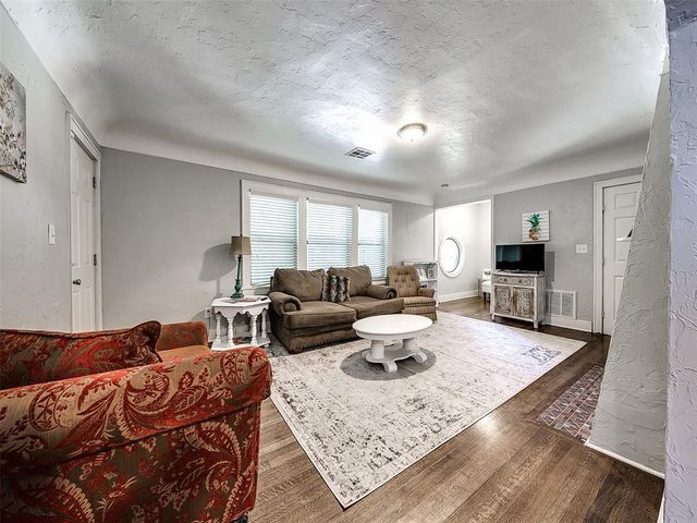 1630 NW 17th Street 2, Oklahoma City, OK 73106