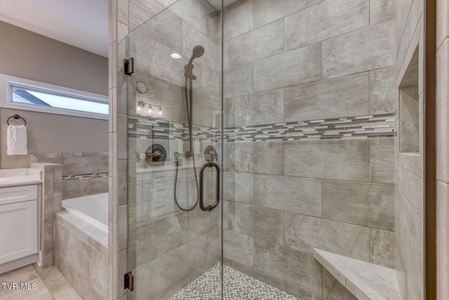 1175 Cabot Cove, Jonesborough, TN 37659