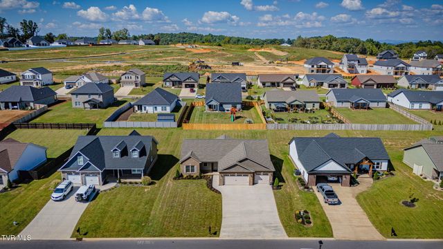 1175 Cabot Cove, Jonesborough, TN 37659