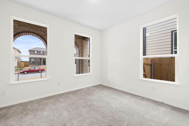 1917 Stringer PASS, Leander, TX 78641