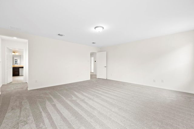 1917 Stringer PASS, Leander, TX 78641