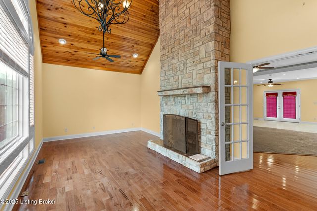 2110 Graefenburg Rd, Lawrenceburg, KY 40342