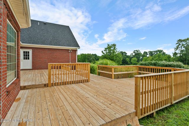 2110 Graefenburg Rd, Lawrenceburg, KY 40342