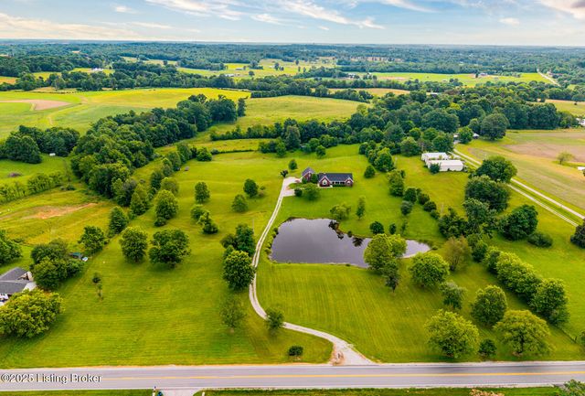 2110 Graefenburg Rd, Lawrenceburg, KY 40342