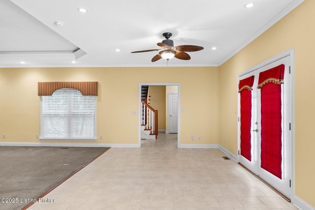 2110 Graefenburg Rd, Lawrenceburg, KY 40342