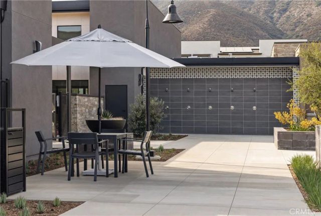 16052 Butterfly Drive, Fontana, CA 92336