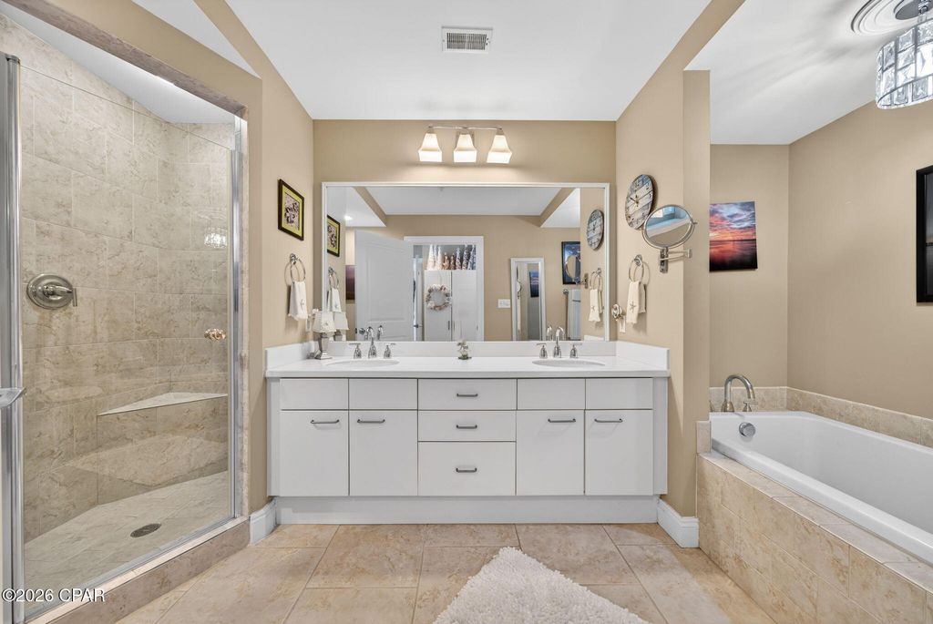 Image 15 of property listing at 6422 W Highway 98 604, Panama City Beach, FL 32407