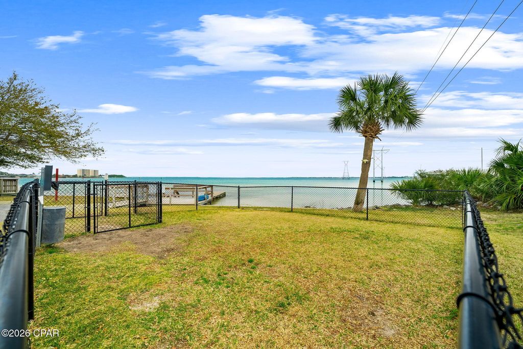 Image 22 of property listing at 6422 W Highway 98 604, Panama City Beach, FL 32407