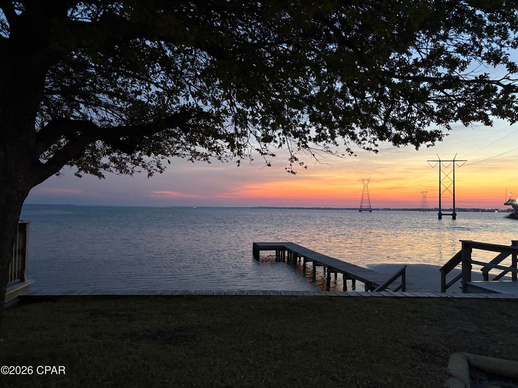 Image 25 of property listing at 6422 W Highway 98 604, Panama City Beach, FL 32407