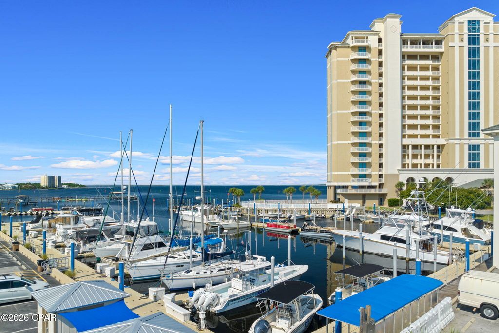 Image 4 of property listing at 6422 W Highway 98 604, Panama City Beach, FL 32407