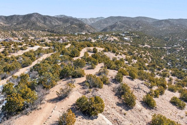 487 NM-592 Lot 1, Santa Fe, NM 87506