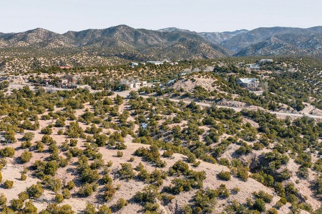 487 NM-592 Lot 1, Santa Fe, NM 87506