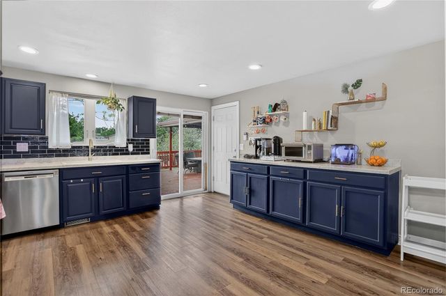 9430 W 104th Place, Broomfield, CO 80021