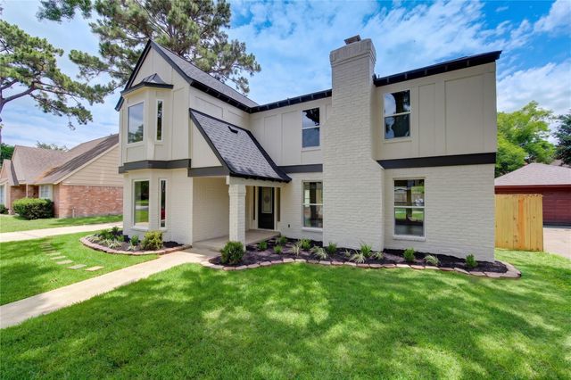 8206 Tiger Lane, Houston, TX 77040