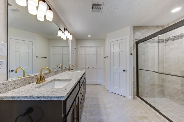 8206 Tiger Lane, Houston, TX 77040