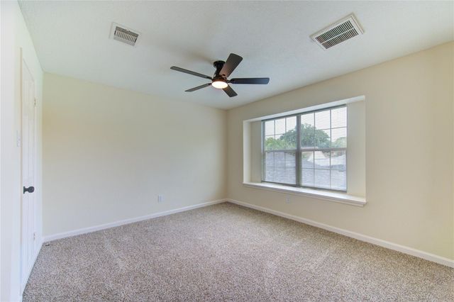 8206 Tiger Lane, Houston, TX 77040