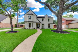 8206 Tiger Lane, Houston, TX 77040