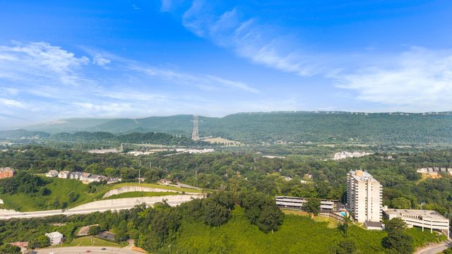 1131 Stringers Ridge Road 11g, Chattanooga, TN 37405