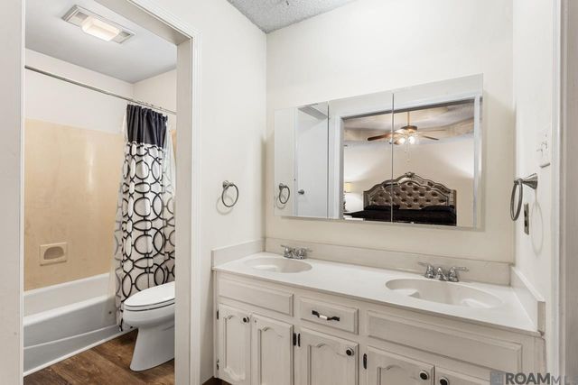 347 E Plains Port Hudson Rd, Zachary, LA 70791