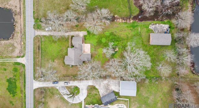 347 E Plains Port Hudson Rd, Zachary, LA 70791