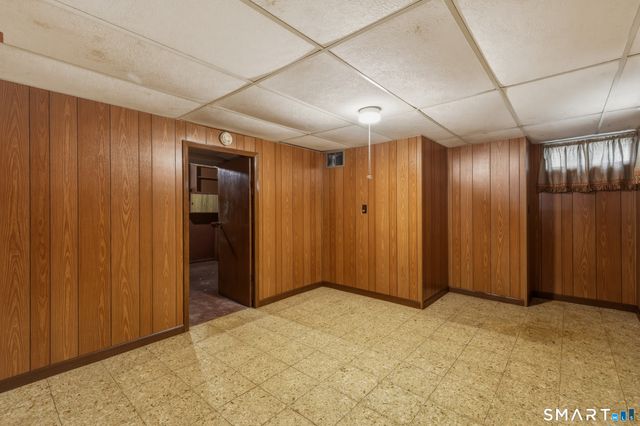 98 Mountain Street, Hartford, CT 06106