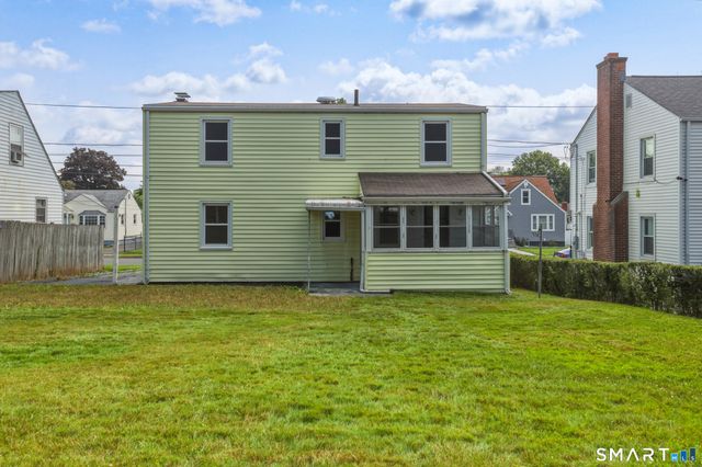 98 Mountain Street, Hartford, CT 06106