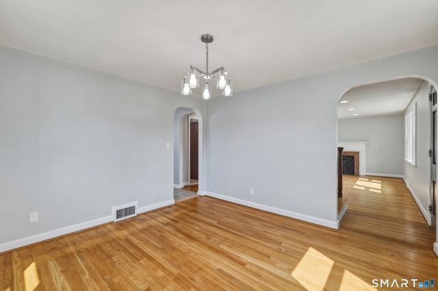 98 Mountain Street, Hartford, CT 06106