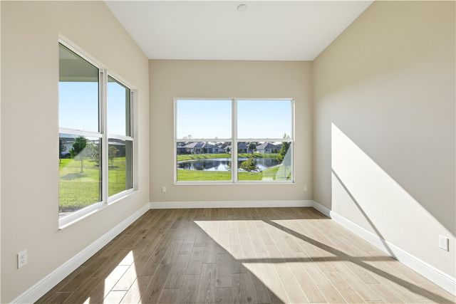 6304 High Pointe Circle, Vero Beach, FL 32967