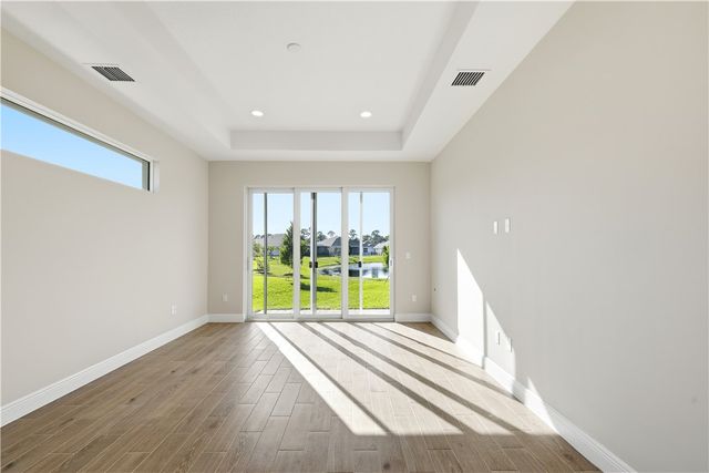 6304 High Pointe Circle, Vero Beach, FL 32967