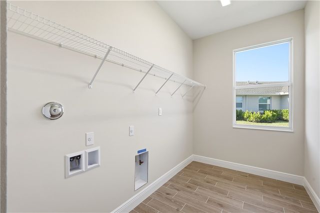 6304 High Pointe Circle, Vero Beach, FL 32967