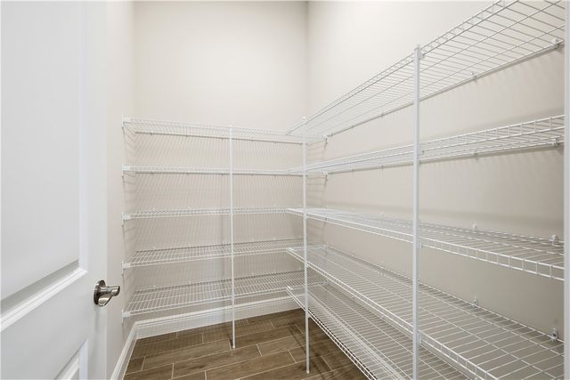 6304 High Pointe Circle, Vero Beach, FL 32967