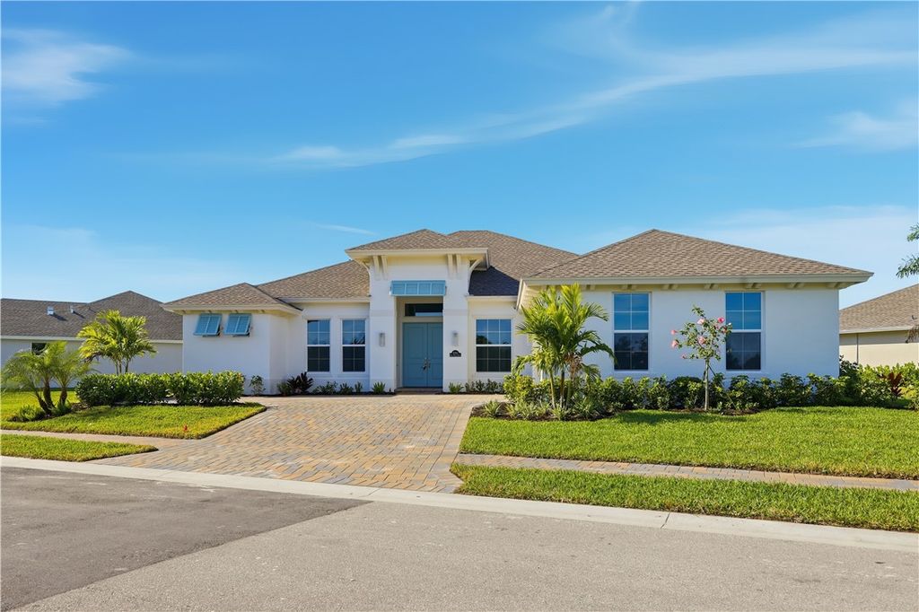 6304 High Pointe Circle, Vero Beach, FL 32967