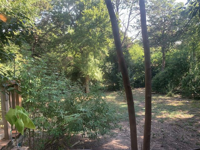 7433 Vallejo Drive, Dallas, TX 75227