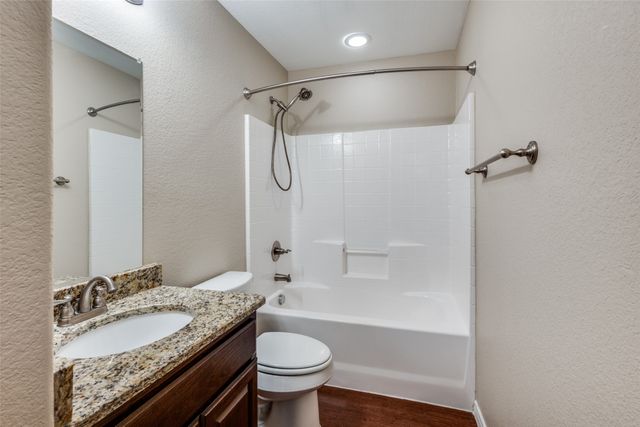 1824 Village Park Trail, Burleson, TX 76028