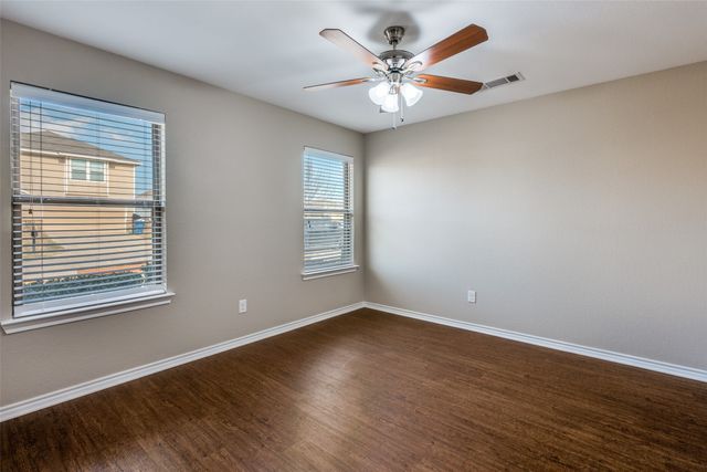 1824 Village Park Trail, Burleson, TX 76028