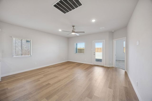 4015 Nasworthy Drive, Farmersville, TX 75442