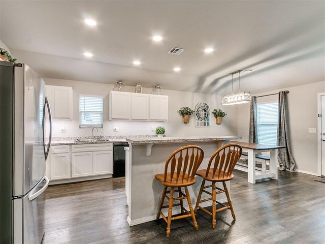1512 Peridot Lane, Noble, OK 73068
