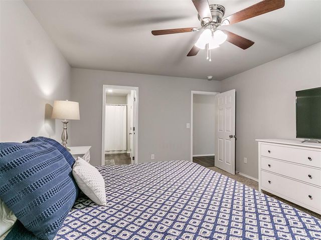 1512 Peridot Lane, Noble, OK 73068