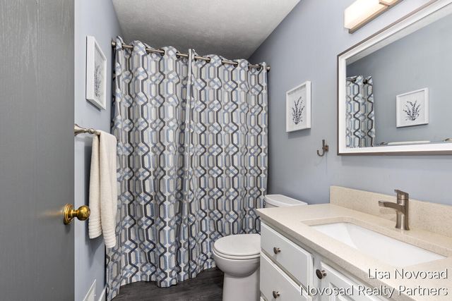 9865 Bergy Avenue Se, Bowne Twp, MI 49302