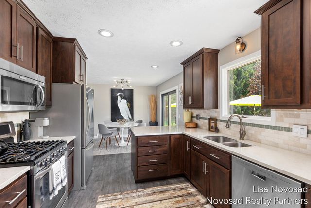 9865 Bergy Avenue Se, Bowne Twp, MI 49302