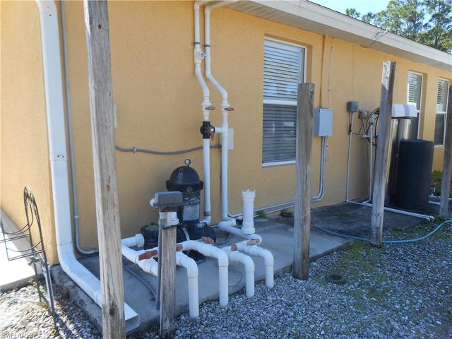 612 Mcarthur AVE, Lehigh Acres, FL 33936