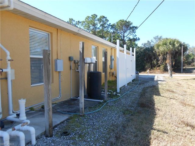 612 Mcarthur AVE, Lehigh Acres, FL 33936