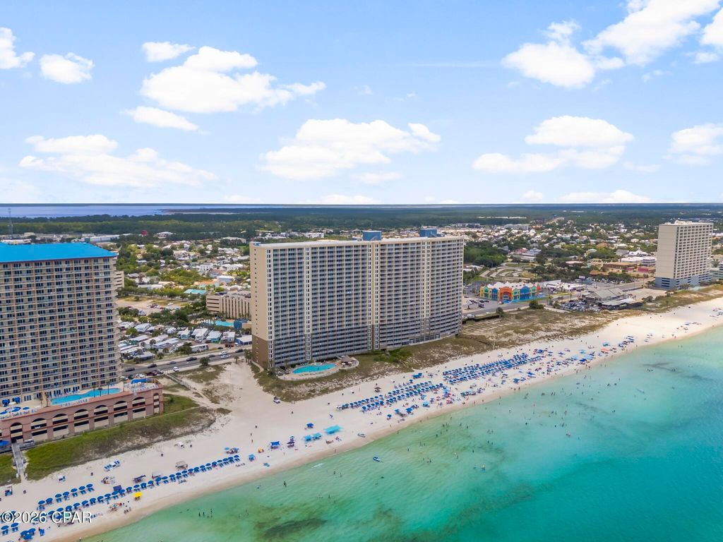 Image 32 of property listing at 14701 Front Beach Road 1933, Panama City Beach, FL 32413