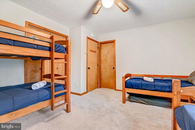 286 MCKUEN WAY, Albrightsville, PA 18210