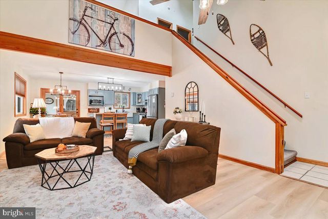 286 MCKUEN WAY, Albrightsville, PA 18210