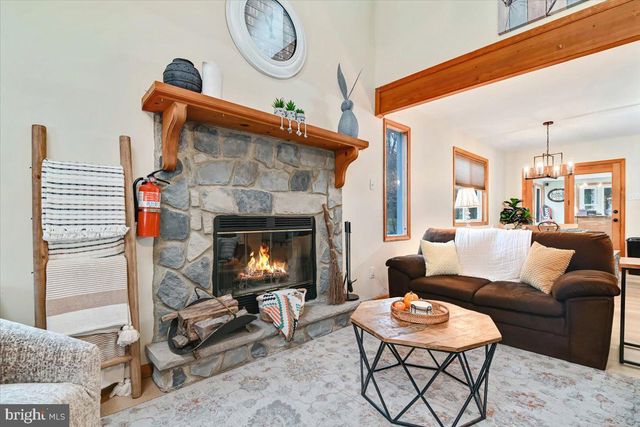 286 MCKUEN WAY, Albrightsville, PA 18210