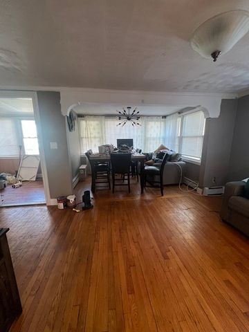 18 Vesey Rd, Randolph, MA 02368